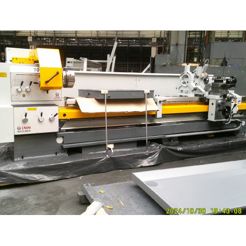 Токарно-гвинторізний верстат ZMM C10Tx3000